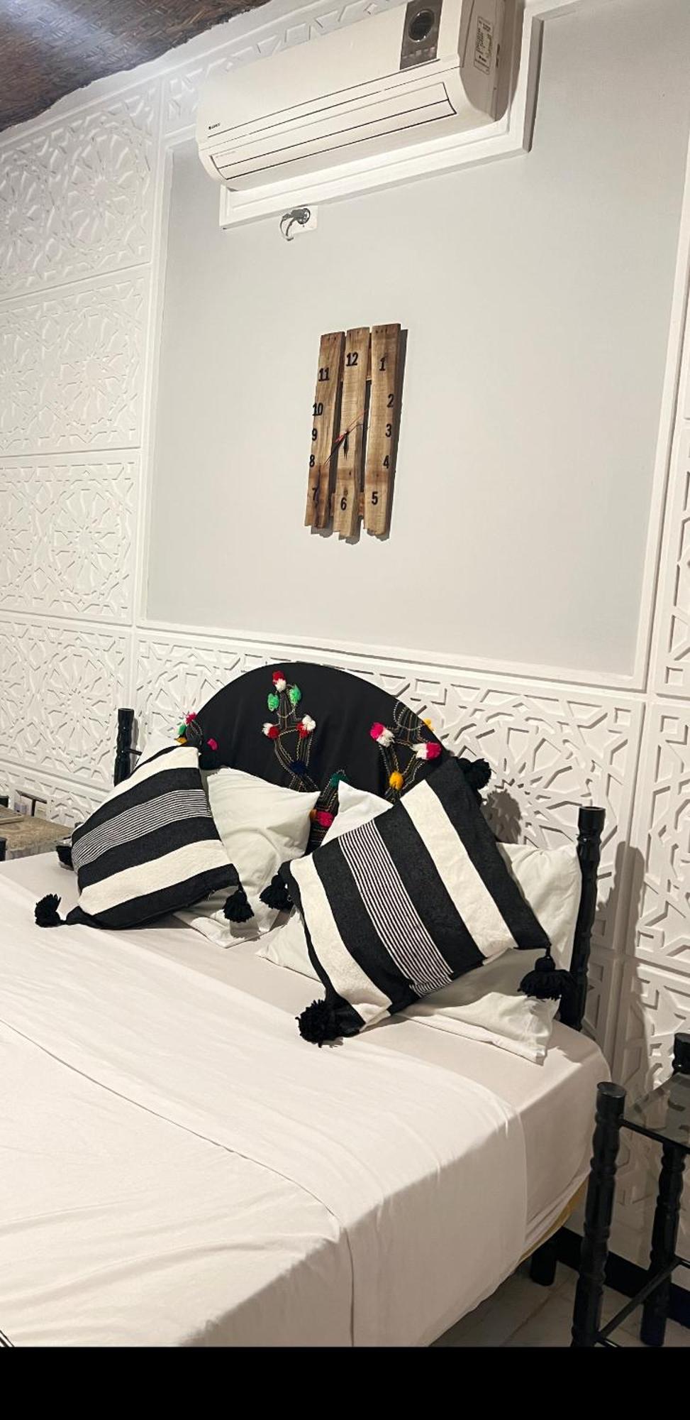La Maison Traditionnelle Hotel Et Guesthouse Tafraout Luaran gambar
