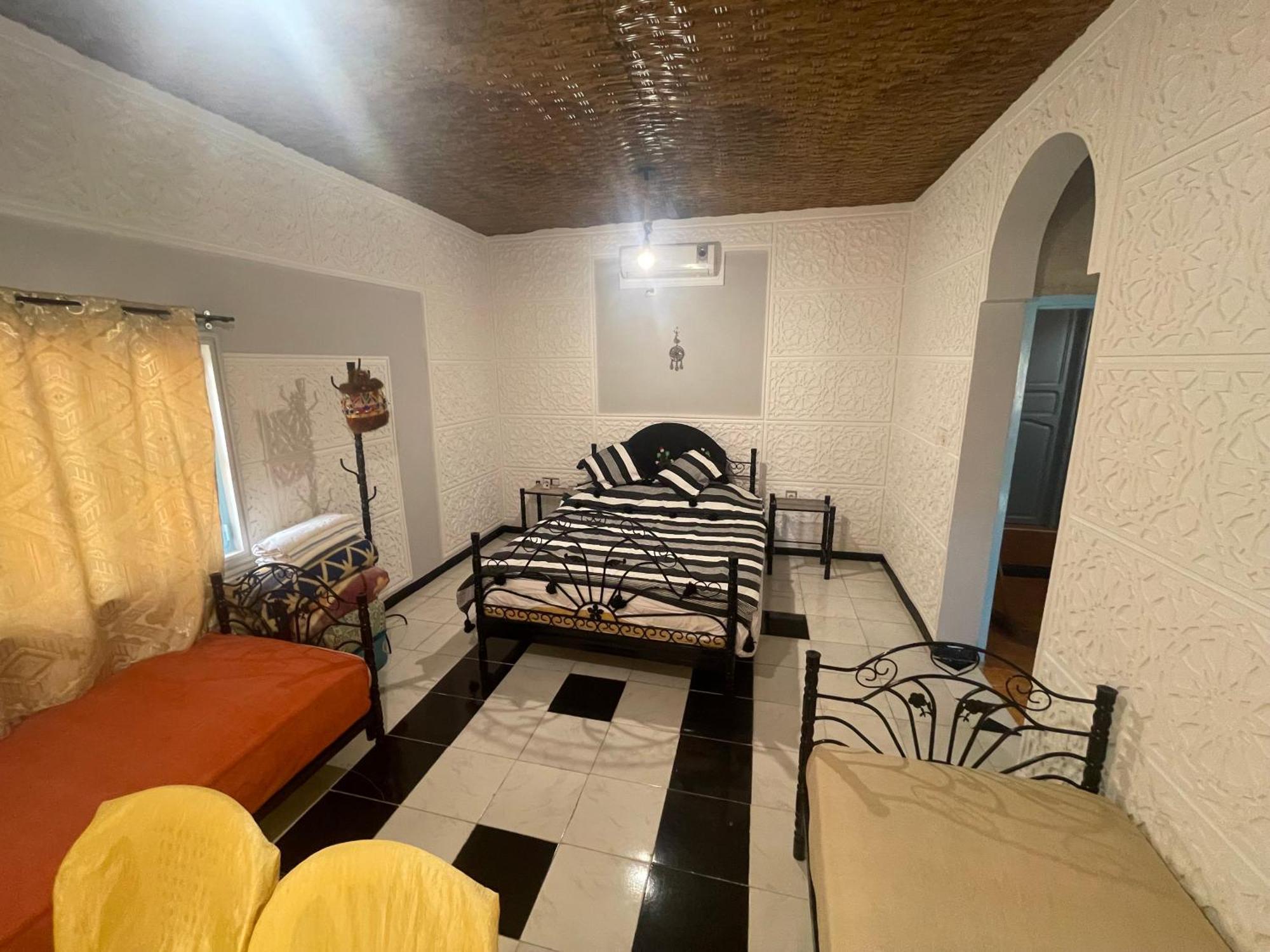La Maison Traditionnelle Hotel Et Guesthouse Tafraout Luaran gambar